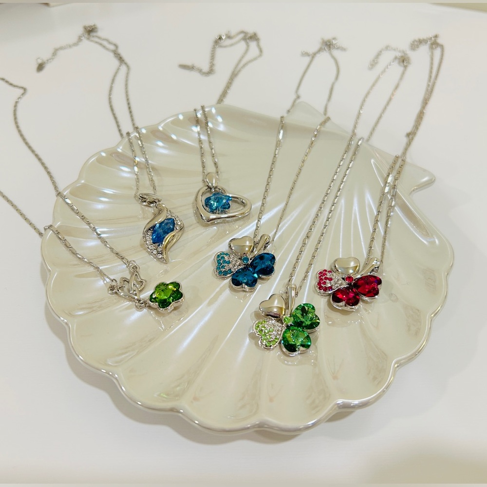 6PCS FOR $8! Clean Out Sale! Silver Tone Necklaces With Sparkling Crystal